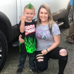 Meet your Posher, Andrea